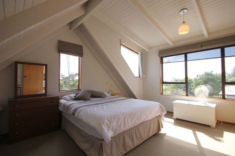 Photo of property in 9 Britannia Dell, Pauanui, Hikuai, 3579