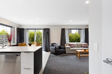 Photo of property in 6a Kuku Avenue, Red Beach, 0932