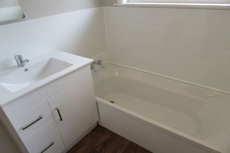 Photo of property in 11 Snell Grove, Clouston Park, Upper Hutt, 5018