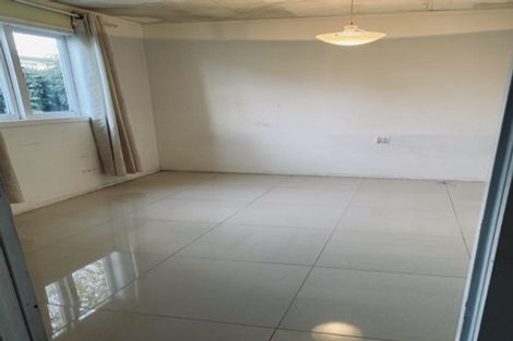 Photo of property in 1 Beihlers Road, Weymouth, Auckland, 2103