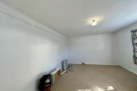 Photo of property in 1 Dorset Street, Picton, 7220