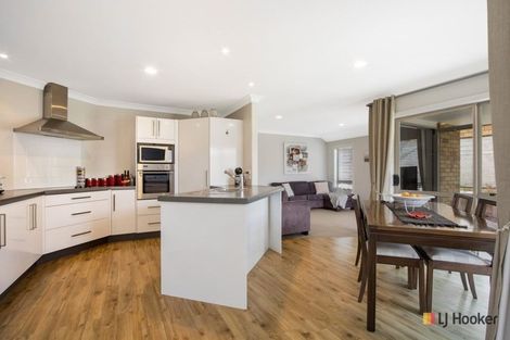 Photo of property in 14 Reo Crescent, Waihi Beach, 3611