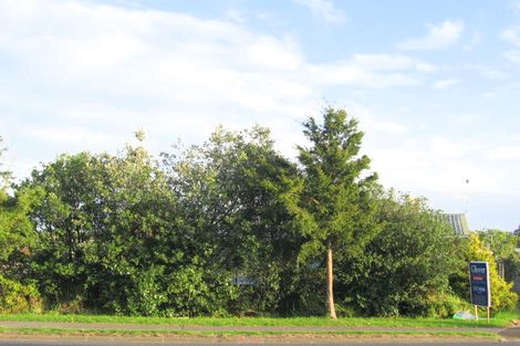 Photo of property in 12/390 West Coast Road, Glen Eden, Auckland, 0602