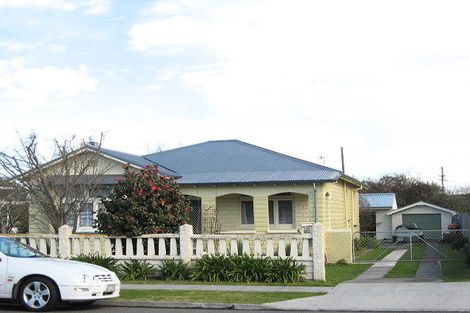 Photo of property in 112 Garnett Street, Raureka, Hastings, 4120