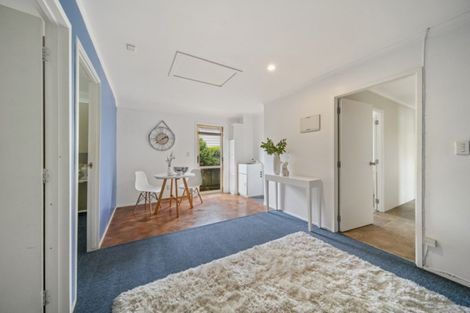 Photo of property in 42a Lisa Rise, Half Moon Bay, Auckland, 2012