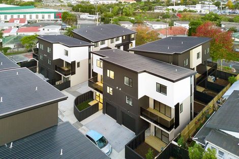 Photo of property in 3/13 Arawa Street, New Lynn, Auckland, 0600