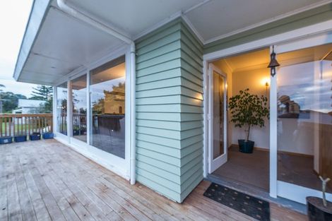 Photo of property in 9 Rimu Street, Helensville, 0800