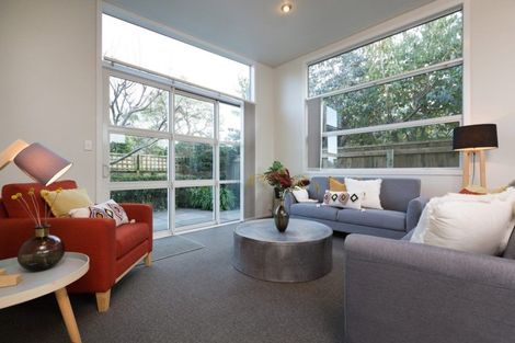 Photo of property in 22 Richmond Street, Waitara, 4320