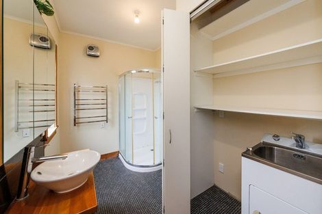 Photo of property in 34 Wellington Street, Feilding, 4702