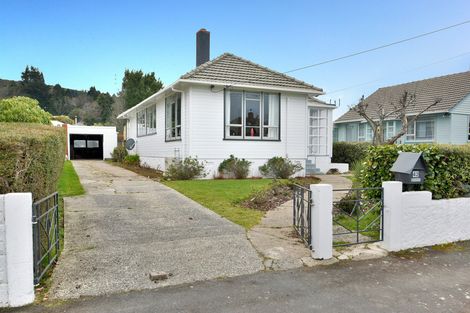 Photo of property in 42 Balmain Street, Halfway Bush, Dunedin, 9010