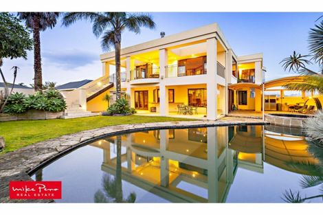 Photo of property in 54 Keywella Drive, Conifer Grove, Takanini, 2112