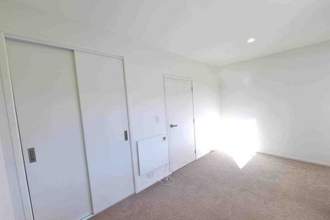 Photo of property in 46 Kotuitui Street, Manukau, Auckland, 2104