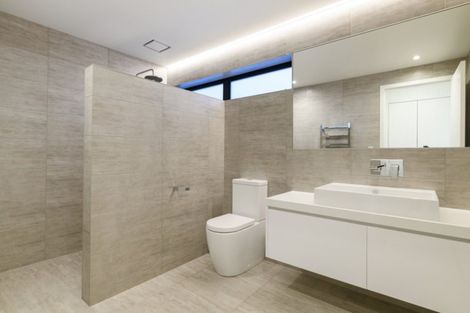 Photo of property in 210 Oceanbeach Road, Mount Maunganui, 3116