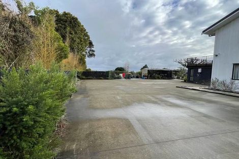 Photo of property in 17 Glendhu Road, Bayview, Auckland, 0629