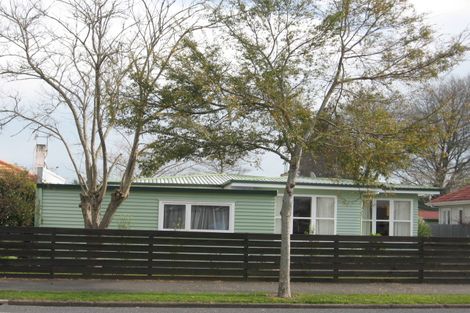 Photo of property in 1155 Heaphy Terrace, Fairfield, Hamilton, 3214