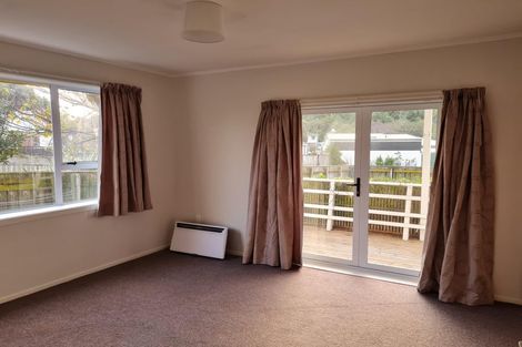 Photo of property in 9 Cluny Road, Plimmerton, Porirua, 5026