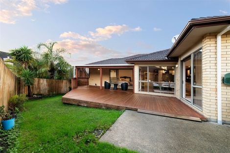 Photo of property in 29 Sapperton Drive, Henderson, Auckland, 0612