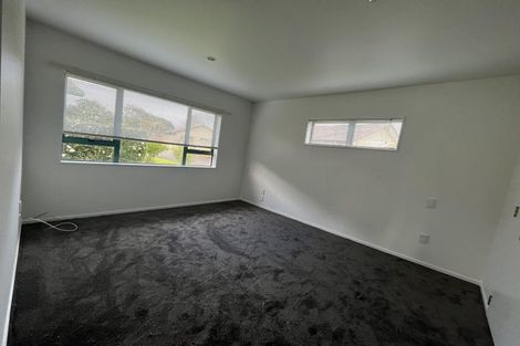 Photo of property in Waimanu Bay Village, 3/1 Piriti Drive, Te Atatu Peninsula, Auckland, 0610