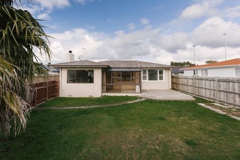 Photo of property in 19 Leeds Street, Milson, Palmerston North, 4414
