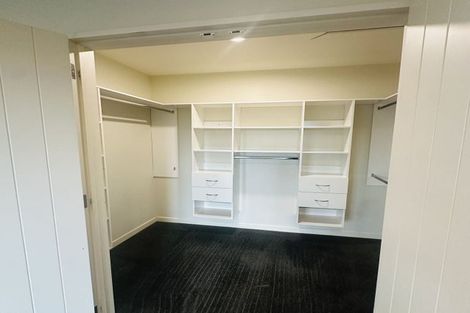 Photo of property in 22 Oak Bark Drive, Schnapper Rock, Auckland, 0632