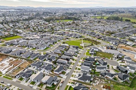 Photo of property in 1/51 Cabourne Drive, Glenview, Hamilton, 3206