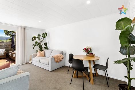 Photo of property in 5a Christchurch Crescent, Kelson, Lower Hutt, 5010