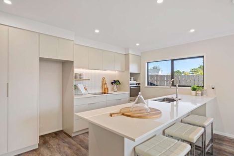 Photo of property in 116a Racecourse Road, Waiuku, 2123