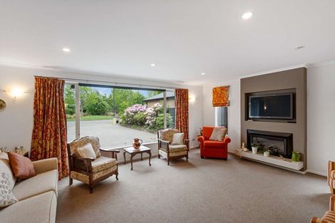 Photo of property in 4 Fw Delamain Drive, Yaldhurst, Christchurch, 8042
