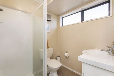 Photo of property in 2 Kimbrace Place, Belfast, Christchurch, 8051