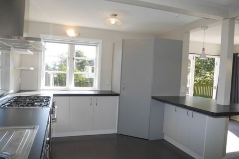 Photo of property in 5 Kaimanawa Street, Paraparaumu, 5032