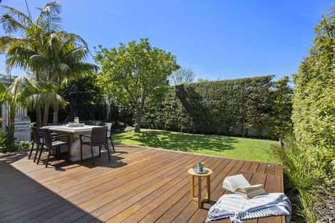 Photo of property in 37 Abbotsford Terrace, Devonport, Auckland, 0624