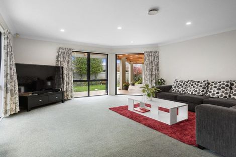 Photo of property in 17 Ashton Mews, Casebrook, Christchurch, 8051