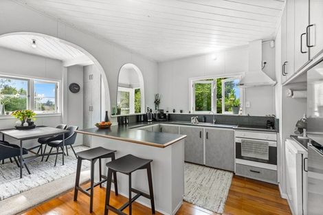 Photo of property in 143 Wairere Road, Waitakere, Henderson, 0782