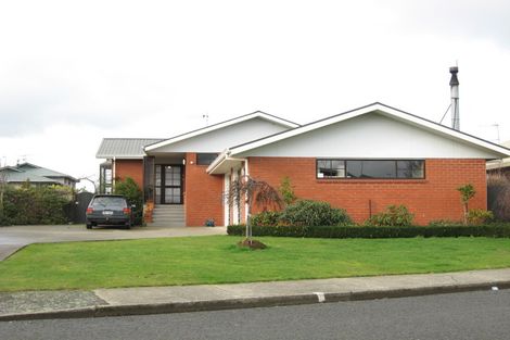Photo of property in 120 Kildare Drive, Waikiwi, Invercargill, 9810