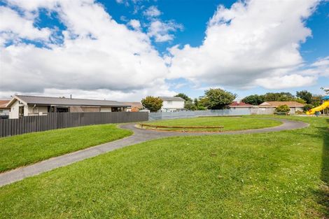 Photo of property in 11 Waltham Court, Cloverlea, Palmerston North, 4412