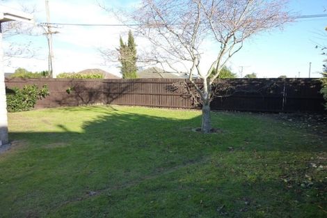 Photo of property in 19 Factory Road, Belfast, Christchurch, 8051