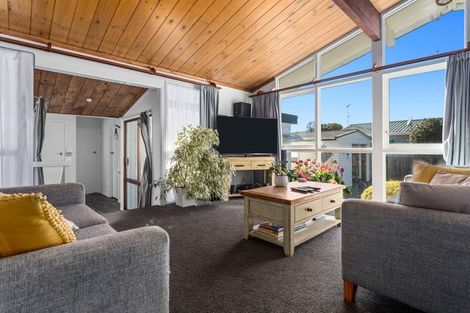 Photo of property in 1/38a Victoria Avenue, Whakatane, 3120