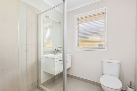 Photo of property in 18 Chalgrove Road, Huntington, Hamilton, 3210