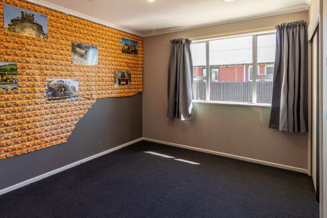 Photo of property in 11 Forfar Crescent, Rockdale, Invercargill, 9812