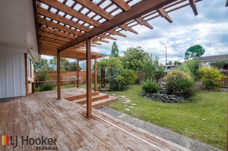 Photo of property in 6 Lucas Place, Weymouth, Auckland, 2103