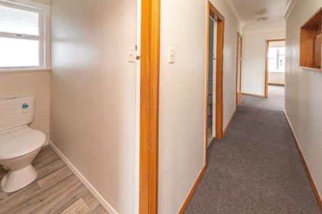 Photo of property in 6 Glenn Street, Castlecliff, Whanganui, 4501