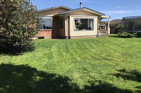 Photo of property in 8 Farnham Place, Bell Block, New Plymouth, 4312