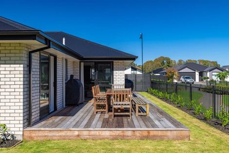 Photo of property in 13 Bellows Close, Halswell, Christchurch, 8025