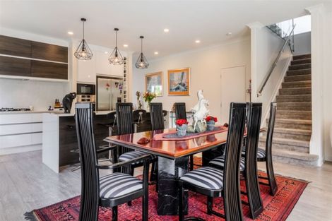 Photo of property in 15 Tawa Place, Orewa, 0931