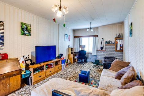 Photo of property in 202 Grays Road, Saint Leonards, Hastings, 4120