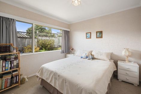 Photo of property in 6 Barraud Place, Pukehangi, Rotorua, 3015