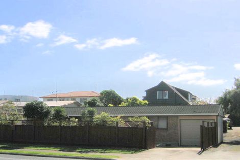 Photo of property in 51 Maranui Street, Mount Maunganui, 3116