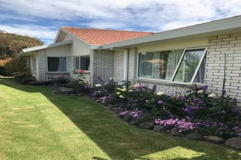 Photo of property in 4 Liftan Place, Mount Maunganui, 3116