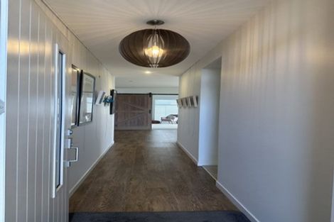 Photo of property in 8 Awatira Drive, Papamoa Beach, Papamoa, 3118