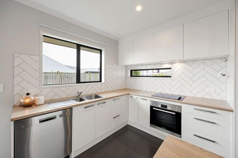 Photo of property in 11 Clifford Close, Leamington, Cambridge, 3432